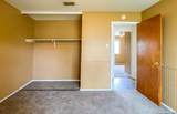 1001 Avenue B - Photo 10