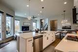 819 Saint James - Photo 14