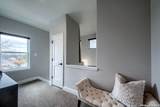 819 Saint James - Photo 19
