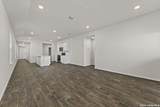 1530 Champagne Oak - Photo 18