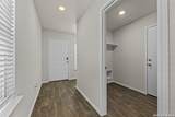 1530 Champagne Oak - Photo 4