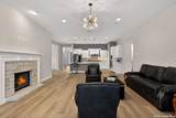 122 Noble Woods - Photo 10