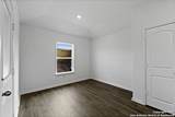 16170 Farmer - Photo 11