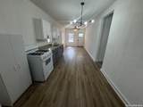 1409 Flanders - Photo 12