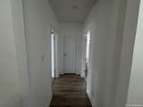 1409 Flanders - Photo 15