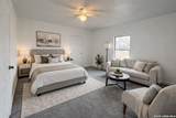 1409 Flanders - Photo 19