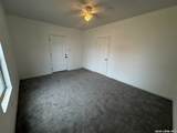 1409 Flanders - Photo 20