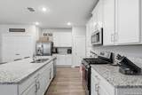 827 Laurel - Photo 7