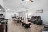 827 Laurel - Photo 9