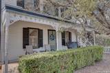 507 Travis - Photo 2