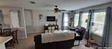 75 Rainy - Photo 2