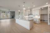 10027 Grandview Rd - Photo 6