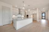 10027 Grandview Rd - Photo 8