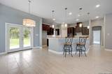 1134 Victoria - Photo 7