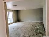 708 Parkview - Photo 12