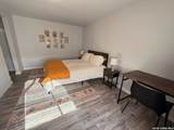 1607 Pine Street - Photo 16