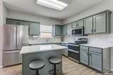 522 Zapata - Photo 13