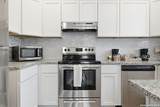 230 Thompson - Photo 12