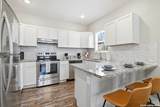 230 Thompson - Photo 9