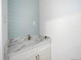 205 Toledo - Photo 19