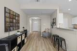 611 Whiting - Photo 2