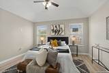 611 Whiting - Photo 35