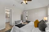 611 Whiting - Photo 36
