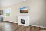 1454 Laurie Dr - Photo 17