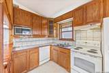 2748 Lakeshore - Photo 10