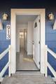 913 Houston - Photo 2
