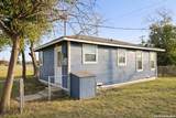 913 Houston - Photo 8