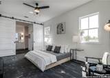 630 Carson St - Photo 38