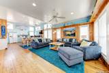 2525 11th - Photo 5
