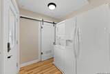 248 Travis St - Photo 14