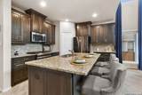 2059 Easton Dr - Photo 10