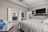 2059 Easton Dr - Photo 13
