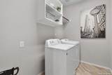 2059 Easton Dr - Photo 30