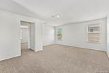 1011 Pacific Monarch - Photo 15