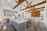 223 Oak Shores - Photo 14