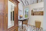 109 Evergreen St - Photo 35