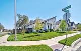 422 Corwin - Photo 2