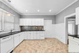 419 Woodlawn - Photo 12