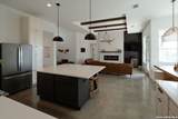 103 Cascada - Photo 1
