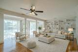 227 Devonshire Dr - Photo 10
