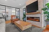 230 Dwyer - Photo 8
