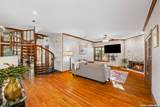 9 Scarborough Square - Photo 24