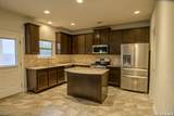 1306 Begonia - Photo 2
