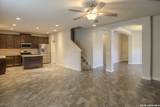 1306 Begonia - Photo 4