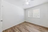 527 Roosevelt - Photo 22