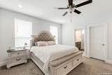 1426 Sandalwood Ln - Photo 19